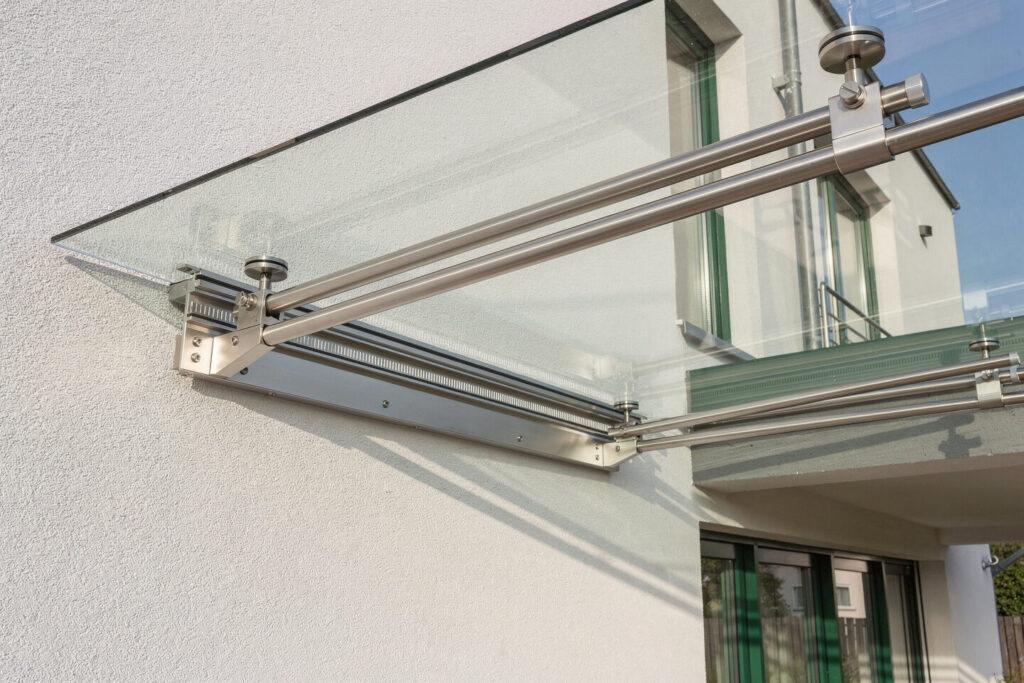 Statik, Entwässerung und Hitzeschutz funktional planen und prüfen – Hutter Fensterbau